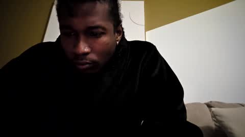 Snapshot of kenm1989 chatting on November 2025 10:03:02 AM kenm1989 online show from November 2025 10:03:02 AM