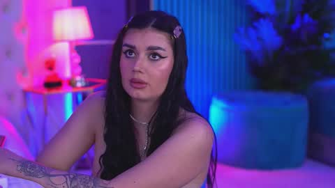 Kendra online show from January 2026 03:25:02 PM