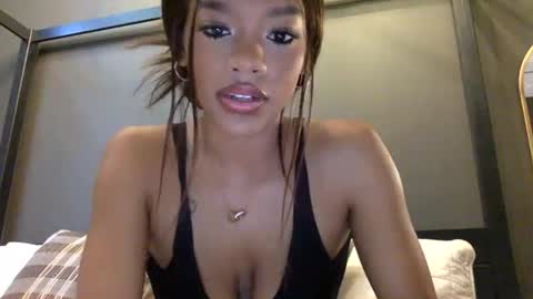 Snapshot of kennedy1024 chatting on April 2026 10:00:02 PM kennedy1024 online show from April 2026 10:00:02 PM