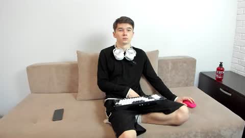 kennedy max online show from June 2026 02:48:01 PM