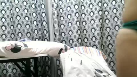 Snapshot of kenneyjean33 chatting on June 2026 04:24:02 AM jeanny online show from June 2026 04:24:02 AM