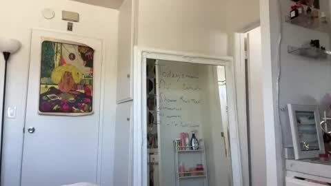 kennibby online show from March 2026 08:01:01 PM