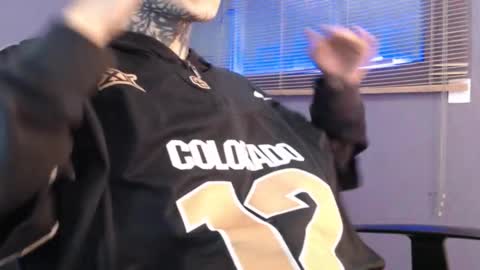 kenny online show from December 2025 04:02:01 PM