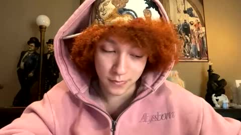 Snapshot of kenny_brahms chatting on February 2026 01:32:01 AM kenny bb online show from February 2026 01:32:01 AM