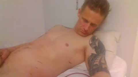 kennyboyk online show from May 2026 11:32:01 PM