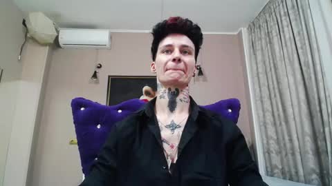 Snapshot of kennyvibe chatting on May 2026 11:17:01 AM kennyvibe online show from May 2026 11:17:01 AM