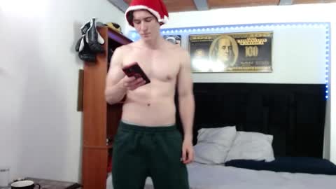 Snapshot of kent_zagann chatting on December 2024 01:50:02 AM Santiago online show from December 2024 01:50:02 AM