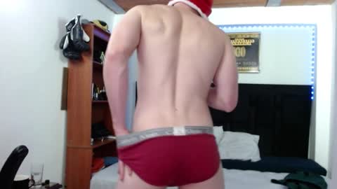 Snapshot of kent_zagann chatting on December 2024 04:56:02 AM Santiago online show from December 2024 04:56:02 AM
