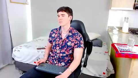 Santiago online show from February 2026 03:25:01 AM