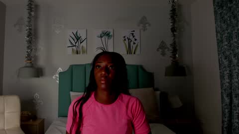 kentha_mitchells online show from January 2025 11:07:01 AM