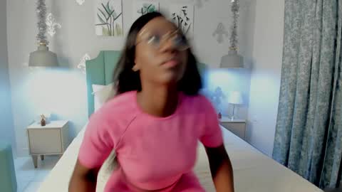 kentha_mitchells online show from January 2025 10:34:01 AM