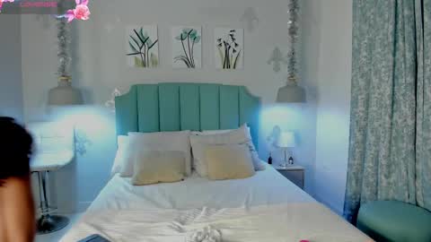 kentha_mitchells online show from February 2025 10:53:01 AM