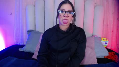 Snapshot of keny_williams chatting on March 2026 03:34:01 AM Keny online show from March 2026 03:34:01 AM