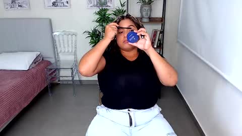 Snapshot of kenya_buhle chatting on February 2025 11:02:02 AM Kenya Buhle online show from February 2025 11:02:02 AM