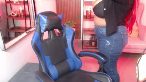 Snapshot of kenya_buhle chatting on November 2025 06:18:01 PM Kenya Buhle online show from November 2025 06:18:01 PM