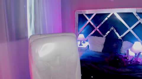 Kenzie online show from February 2025 09:04:01 PM