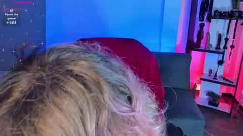 Kenzie online show from January 2026 04:40:02 AM