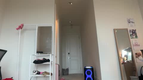 kenziesmithh online show from January 2026 06:55:02 PM