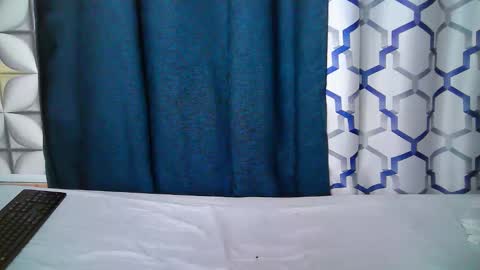 kering_lovly online show from October 2025 08:02:02 AM