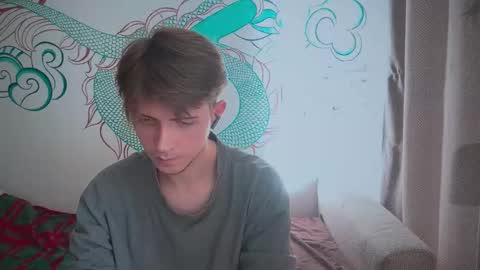 Snapshot of kero180 chatting on October 2025 12:11:01 PM Kero online show from October 2025 12:11:01 PM