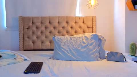 Kery Hillson online show from March 2026 02:22:02 PM