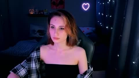 Snapshot of keti_moon chatting on May 2026 06:47:01 PM Keti 3 online show from May 2026 06:47:01 PM