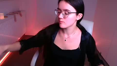 Snapshot of ketrin_pirsss chatting on December 2024 10:41:01 AM Ketrin online show from December 2024 10:41:01 AM