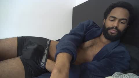 kevi4 online show from March 2025 11:18:02 PM