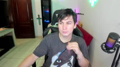 Kevin online show from April 2026 11:37:02 PM