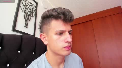 Kevin Ahs online show from November 2025 04:09:02 PM