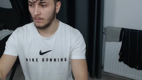 Snapshot of kevin_hot226 chatting on March 2025 08:32:01 PM Kevin69 online show from March 2025 08:32:01 PM