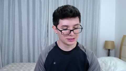 Kevin online show from September 2025 01:27:02 AM