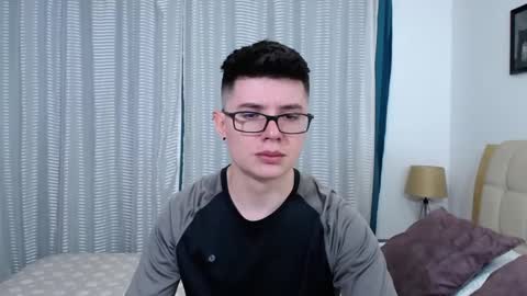 Kevin online show from September 2025 08:19:01 PM