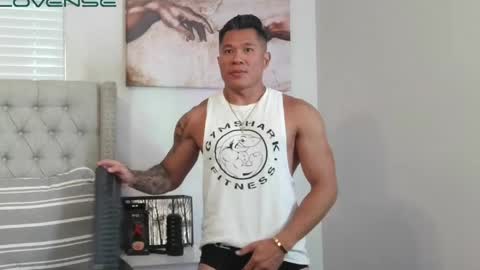 kevinkham online show from April 2026 09:56:02 PM