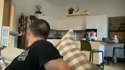 kevinpillobello online show from May 2026 04:15:02 PM