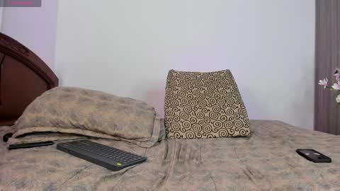 kevin and ottis online show from April 2026 01:44:01 AM