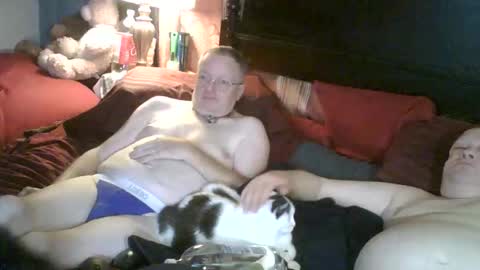 kevydaddyhubby2 online show from November 2025 10:41:02 PM