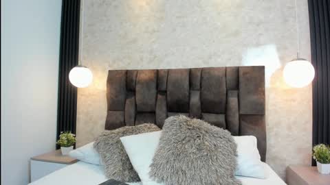 keyla  ross online show from December 2024 08:15:01 PM