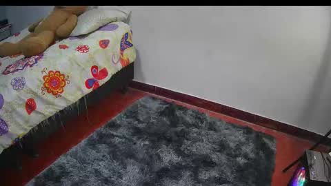 Keyla online show from November 2025 07:41:02 AM