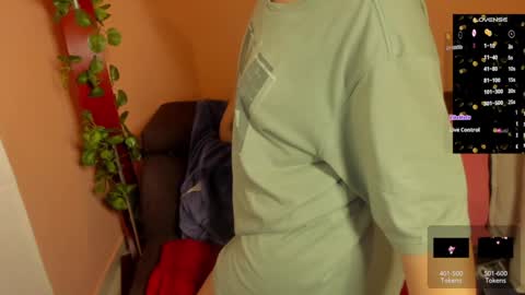 Snapshot of keyt_foxxx chatting on January 2025 10:44:01 AM Danna Sofia online show from January 2025 10:44:01 AM
