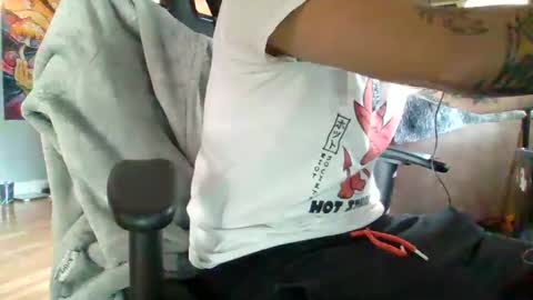 keyway1 online show from November 2025 09:25:01 PM