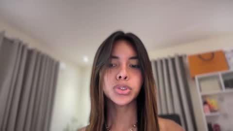 Snapshot of keziakinlley chatting on April 2026 10:16:01 AM keziakinlley online show from April 2026 10:16:01 AM