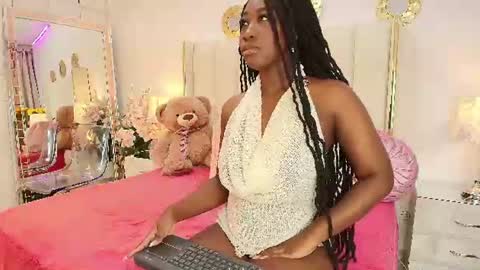khalimaxwell online show from June 2026 03:29:02 AM