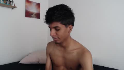 khevinlopezonig online show from January 2025 03:47:02 PM