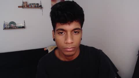 khevinlopezonig online show from February 2025 12:33:01 PM