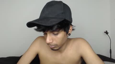 khevinlopezonig online show from December 2025 02:05:02 AM