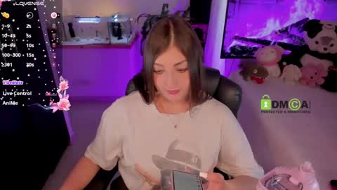 Khi.  online show from January 2025 01:16:02 PM