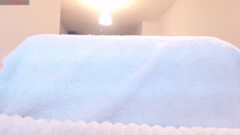 Snapshot of khloe_star chatting on February 2025 05:09:01 PM Khloe online show from February 2025 05:09:01 PM