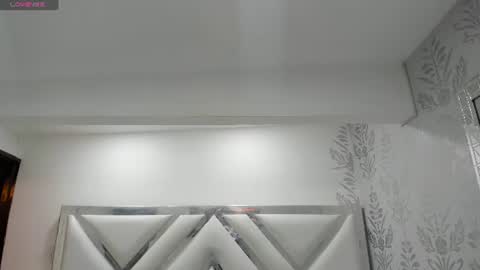 Snapshot of khloeblake chatting on July 2026 03:54:02 AM Khloe online show from July 2026 03:54:02 AM