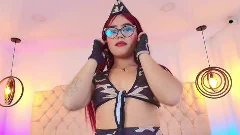 khloejohnson online show from September 2025 08:53:02 PM